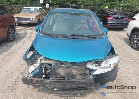 2015 Nissan Versa Note Sl z USA, uszkodzony, nr VIN 3N1CE2CP6FL448423